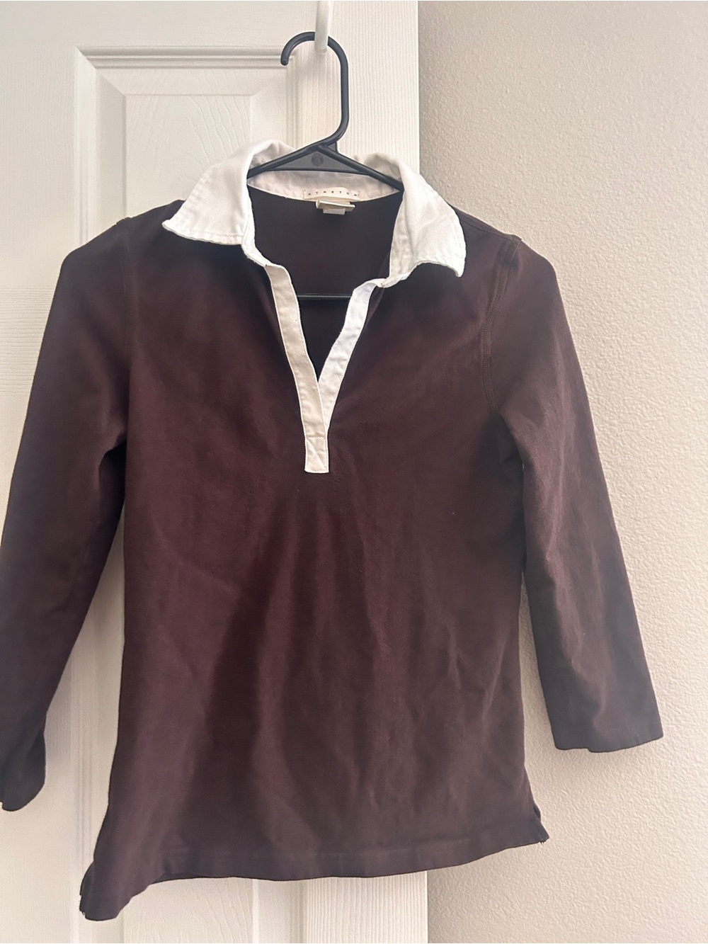 Old Navy Brown Long Sleeve Polo Top with White Collar